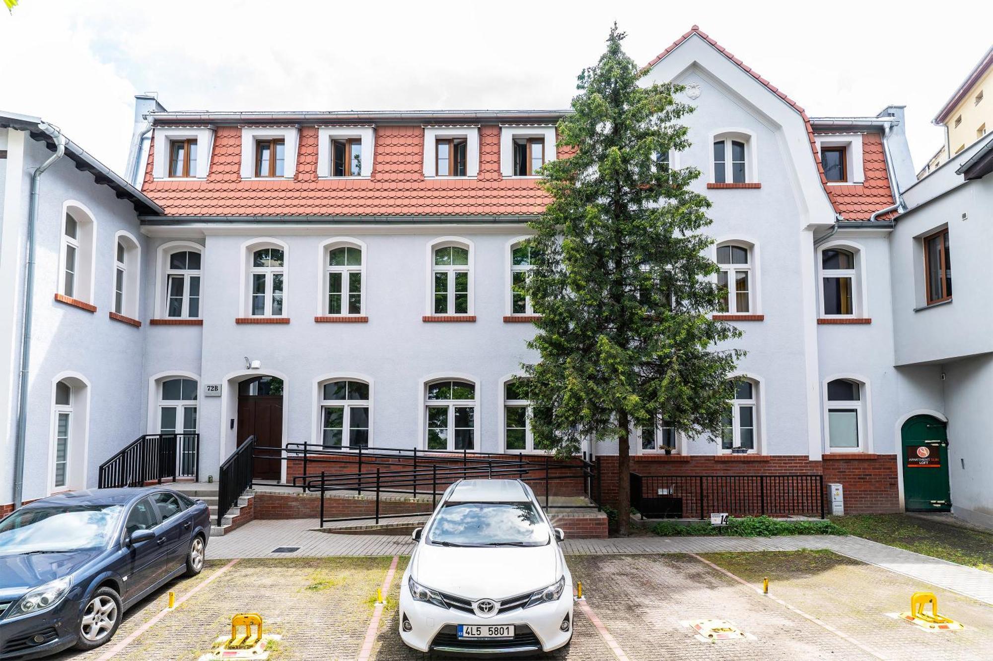 Loft City Center Apartments- Parking, Wifi, 24H Check-In Wroclaw Bagian luar foto